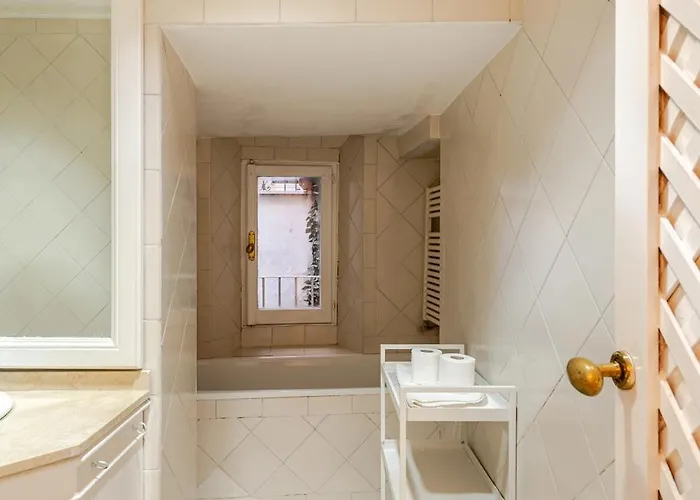 Apartment Campo De Fiori - Casa Storica 4bdr Con Terrazza *